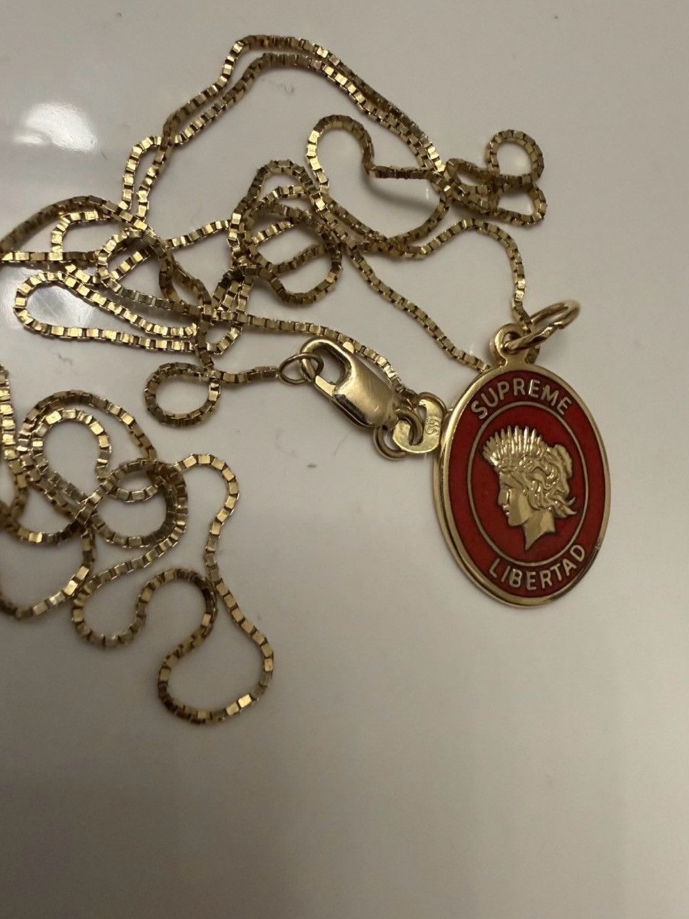 Supreme Libertad necklace 14K